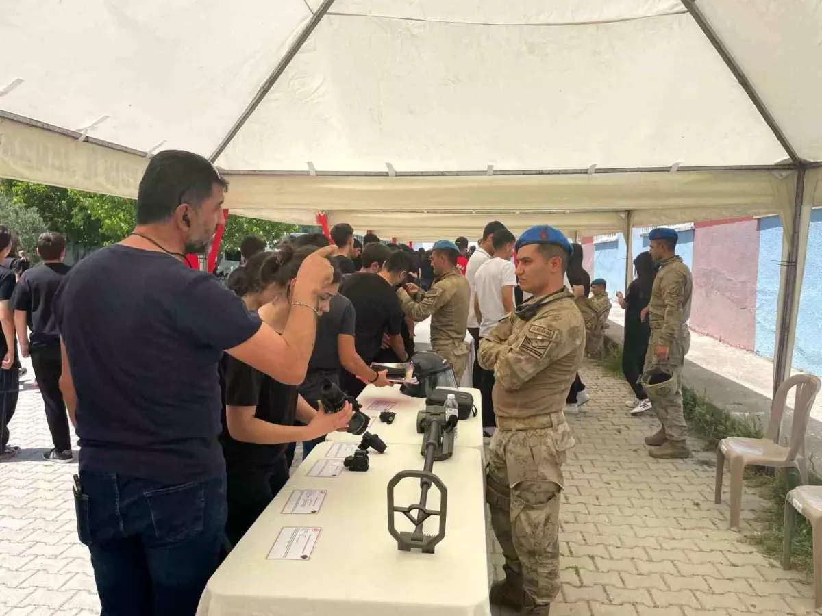 Aydın'da Jandarma Teknoloji Tanıtım Faaliyeti