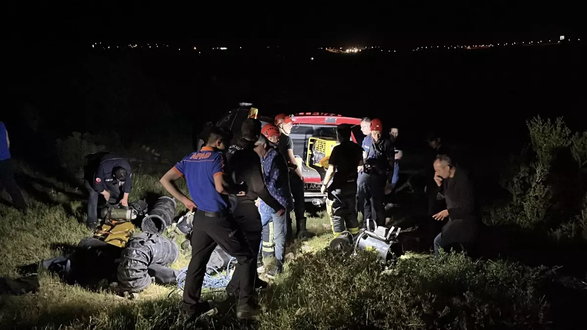 Gebze'de Ormanda Kazılan Kuyudan İki Ceset Çıkartıldı