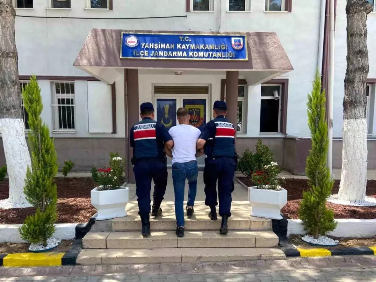 Kırıkkale'de Aranan İki Hükümlü Yakalandı