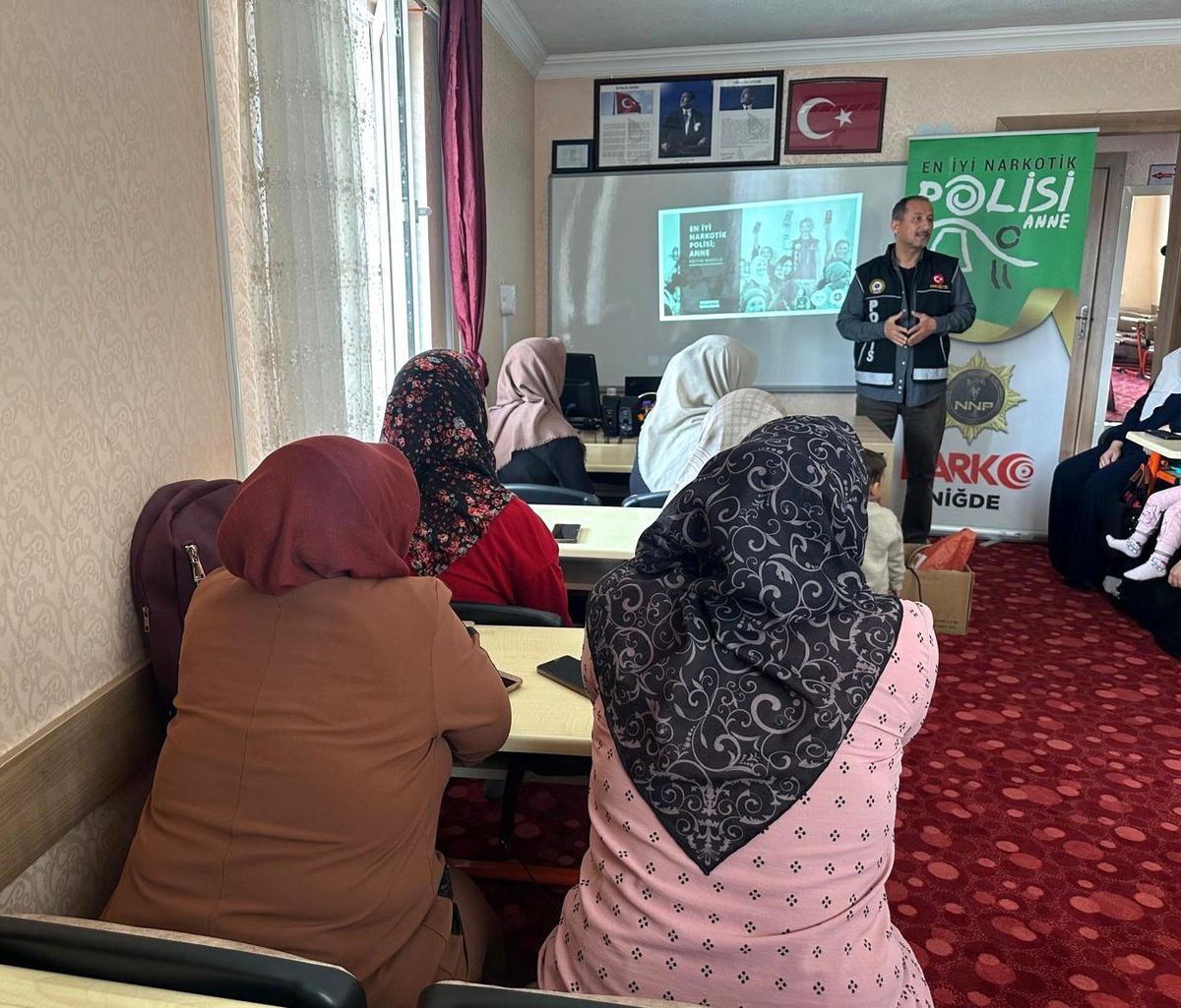 Niğde'de Uyuşturucu ile Mücadele Faaliyetleri: 781 Vatandaşa Bilgilendirme
