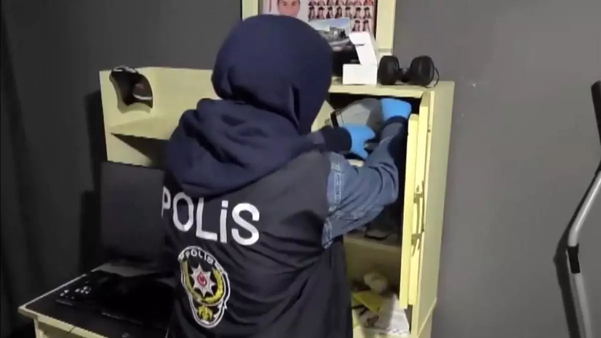 Osmaniye'de 8 Milyon TL'lik Siber Dolandırıcılık Operasyonu: 3 Tutuklama