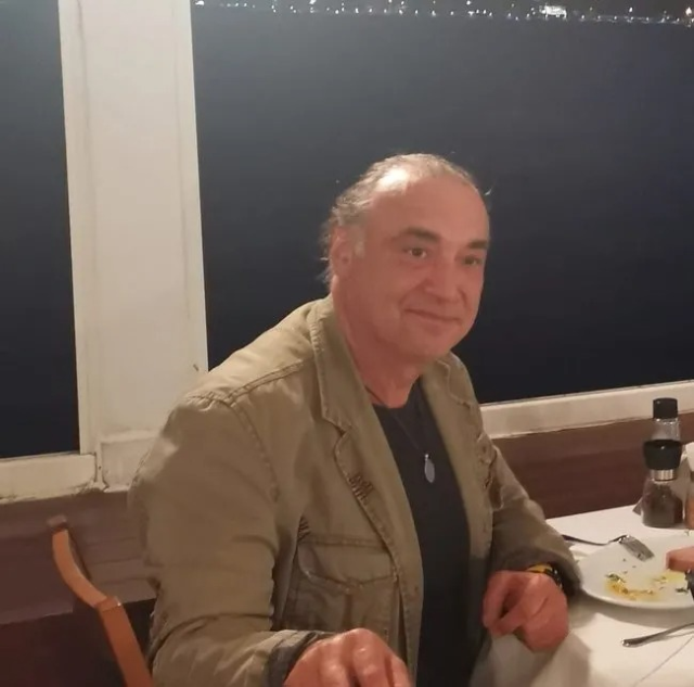 Actor Mehmet Serdar Sulukahya was stabbed by a woman he met on social media