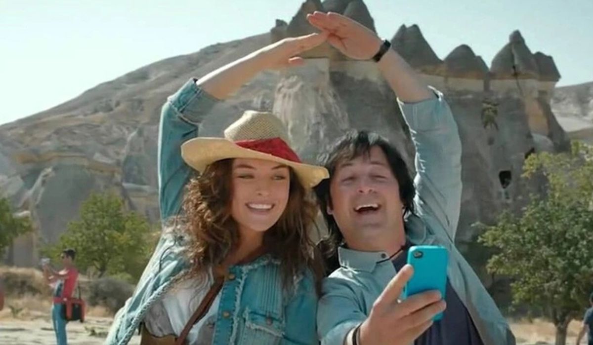 Patron Mutlu Son İstiyor filmi oyuncuları kim, konusu ne, sonu nasıl bitiyor? Patron Mutlu Son İstiyor filmi ne zaman, nerede çekildi?
