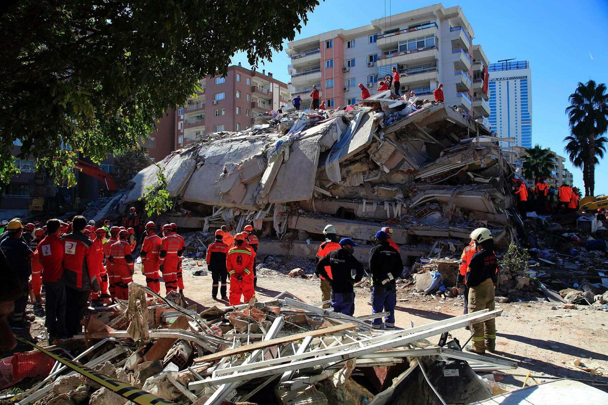 Rıza Bey Apartmanı davasında 19'uncu duruşma; yeniden bilirkişi raporu istendi
