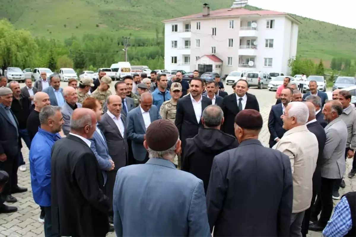 Tatvan'da Bölgesel Muhtarlar Toplantısı Düzenlendi