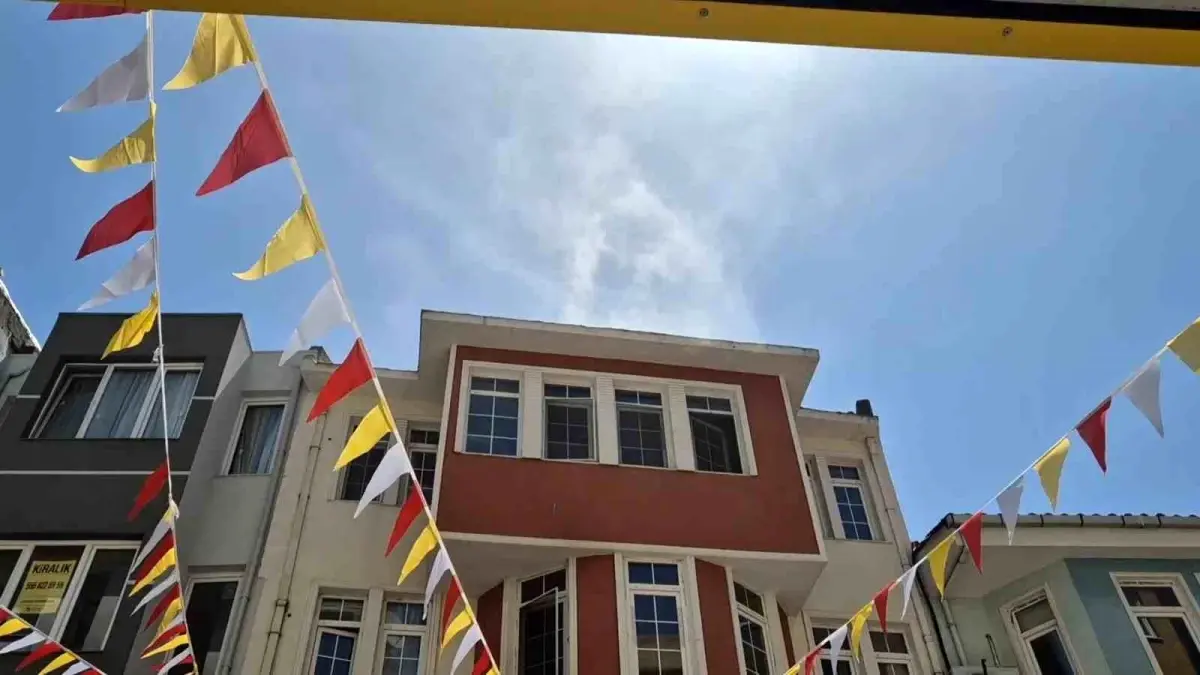 Tekirdağ'da Otelde Yangın: Hızlı Müdahale İle Kontrol Altına Alındı