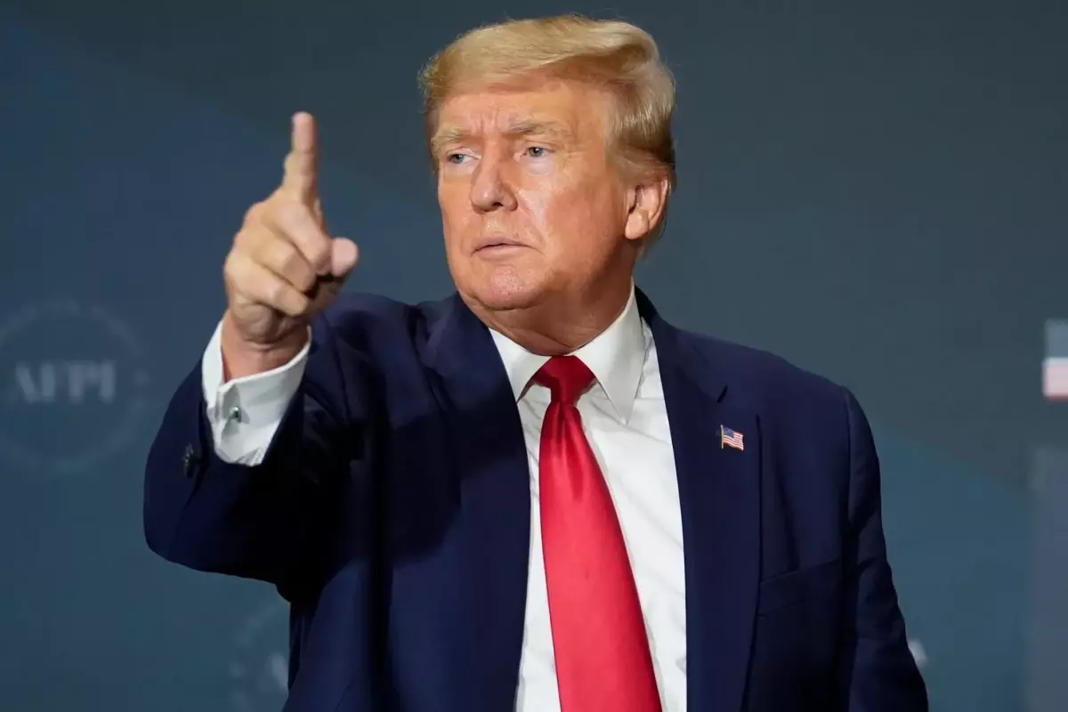 Trump tarih verdi! AB'ye ek yüzde 50 gümrük vergisi geliyor