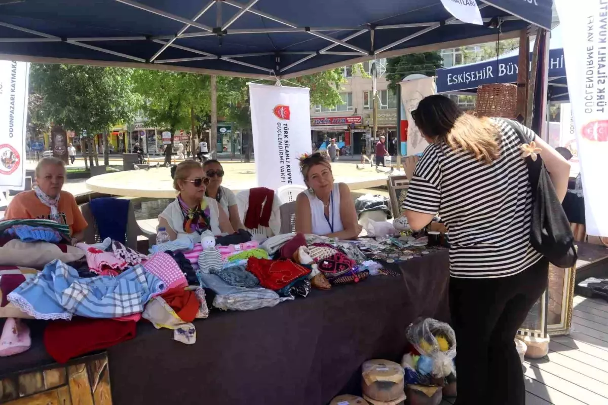 Odunpazarı'nda Hayır Panayırı Düzenlendi