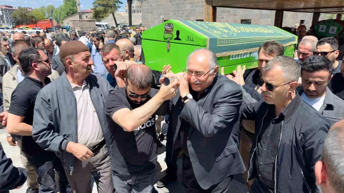 Emekli Eğitimci Birdal Yılmaz Vefat Etti