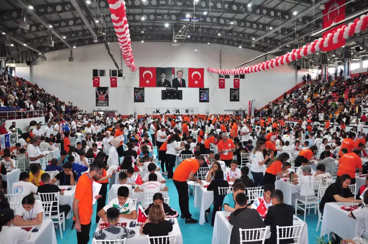 Kars'ta Türkiye Akıl ve Zeka Oyunları Turnuvası Başladı