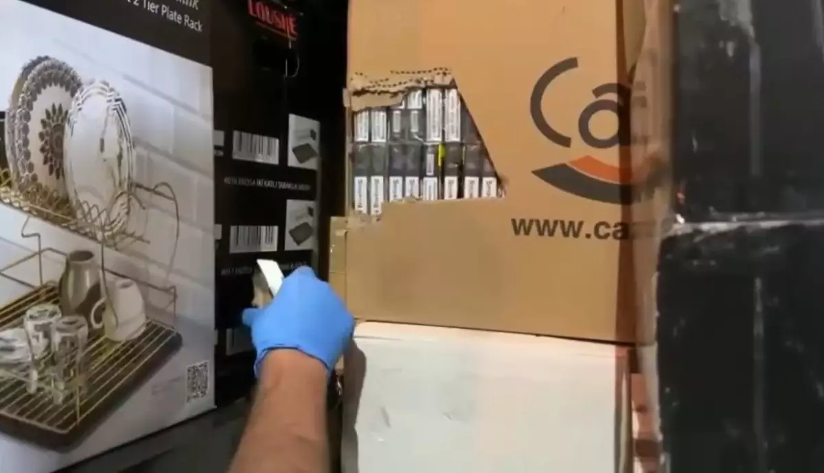 Kocaeli'nde 35 Bin Paket Kaçak Sigara Ele Geçirildi