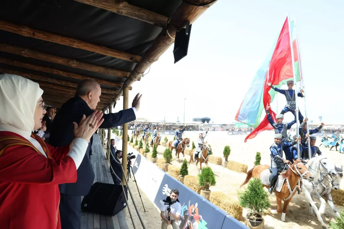 Emine Erdoğan, '7'nci Etnospor Kültür Festivali'ni ziyaret etti