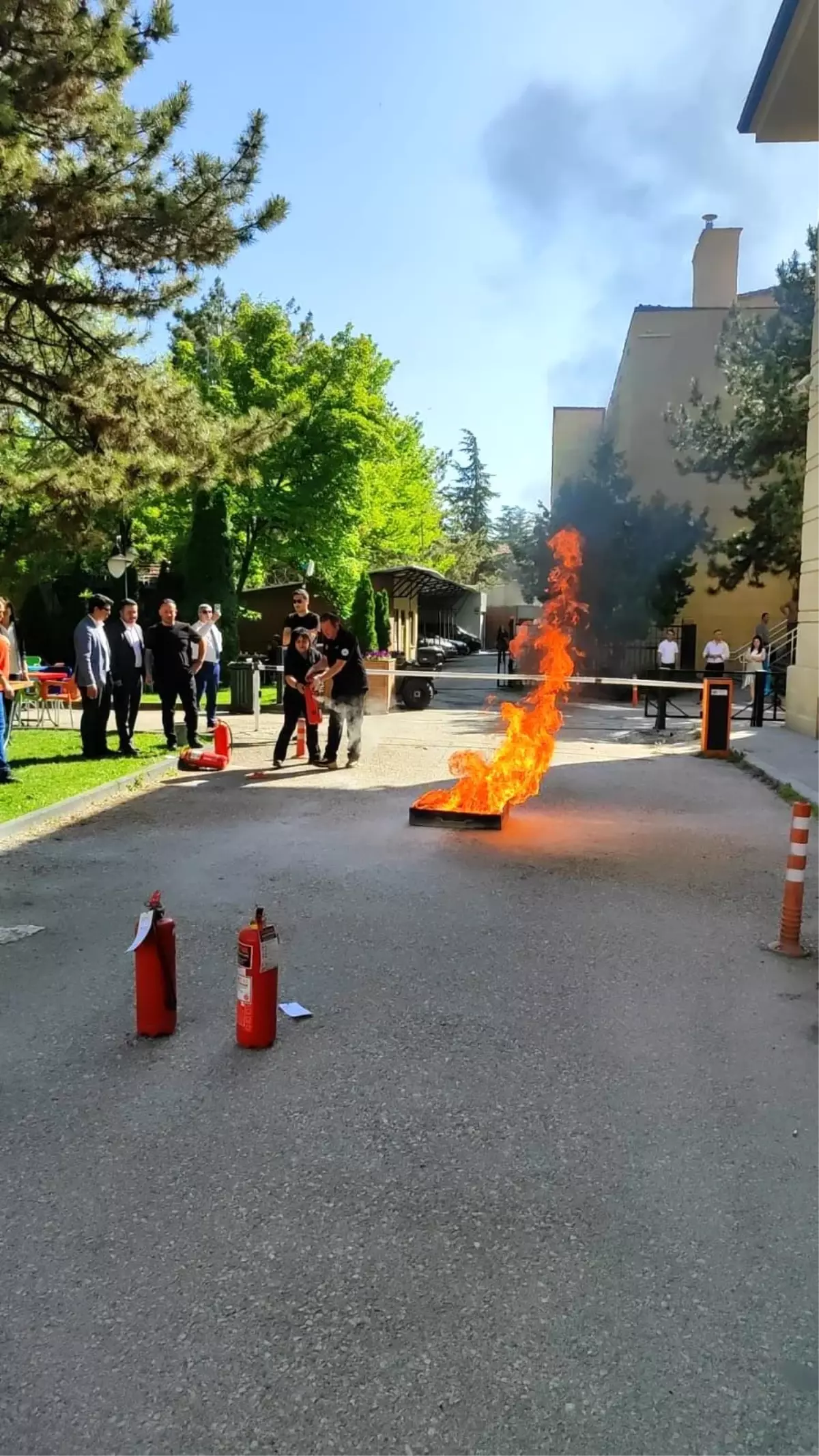 Eskişehir Valiliği'nden Personeline Yangın Farkındalık Eğitimi