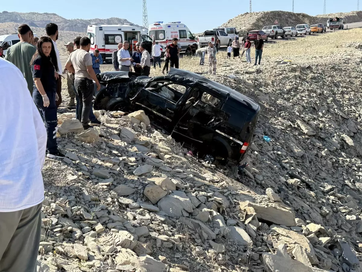 Şırnak'ta Trafik Kazası: 3 Ölü, 3 Yaralı