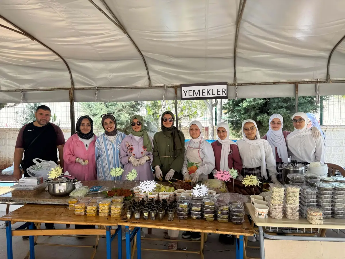 Reyhanlı'da Filistin için Hayır Kermesi Düzenlendi