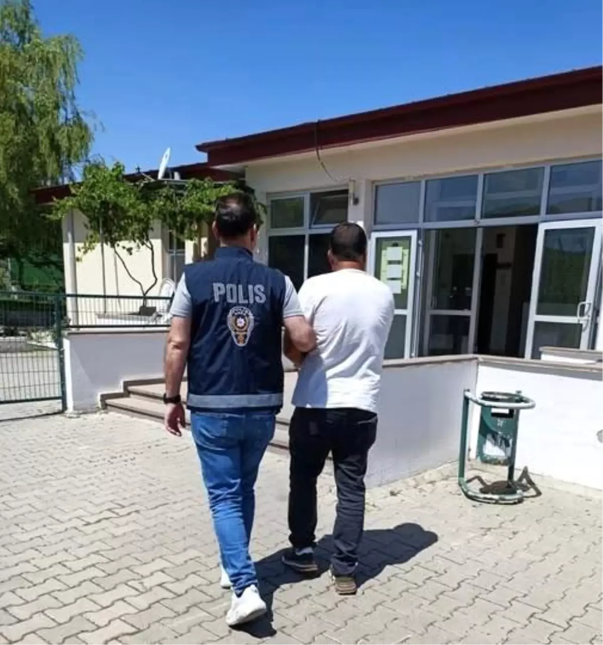 Balıkesir'de Kasten Öldürme Suçundan Aranan Şahıs Yakalandı