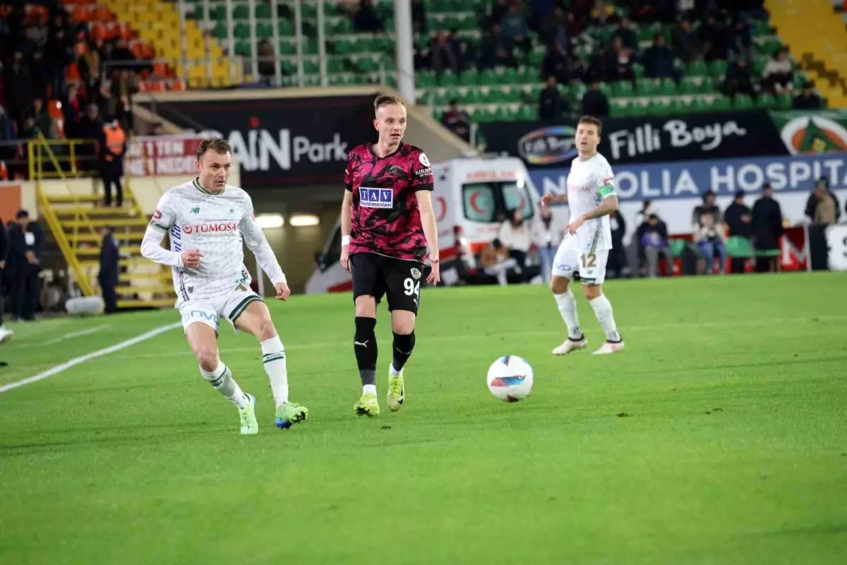 Konyaspor, Alanyaspor ile 18. Randevusuna Çıkıyor