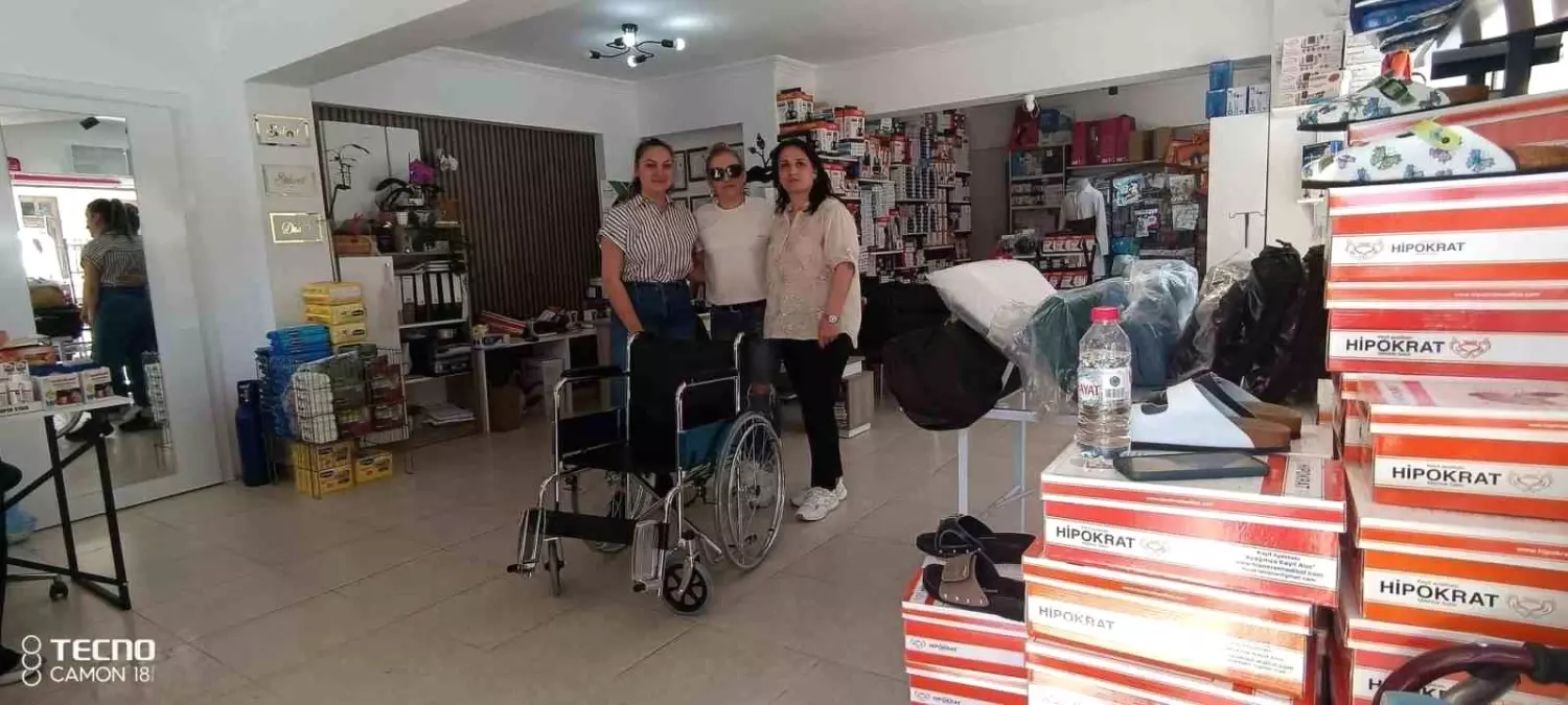 Öğrencilerden Anlamlı Bağış: Mavi Kapak ve Tekerlekli Sandalye
