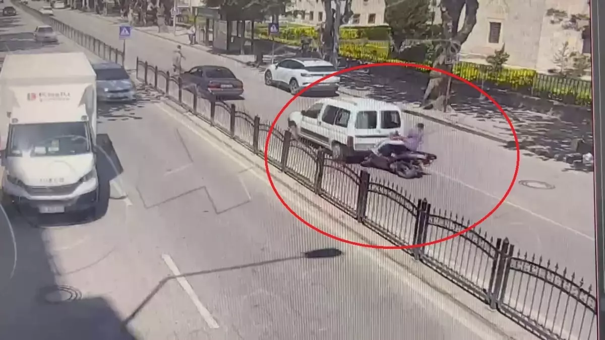 Amasya'da Motosiklet Hafif Ticari Araca Çarptı: Bir Yaralı