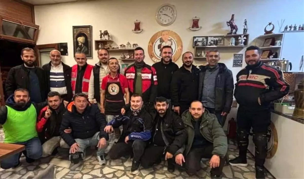 Kahveci Ali'ye Motorcu Grubundan Sürpriz Ziyaret