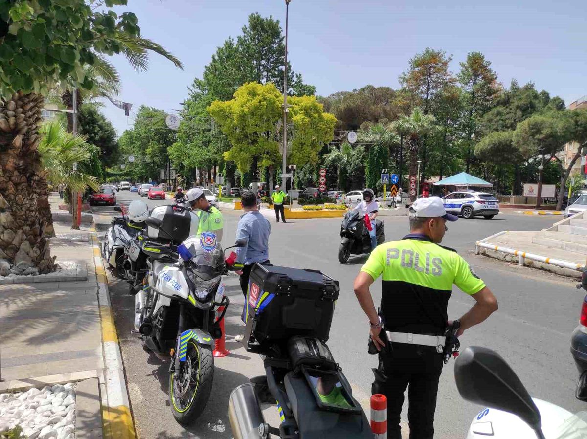 Aydın'da Trafik Denetimleri: Emniyet Kemeri ve Trafik Bilinci Vurgusu