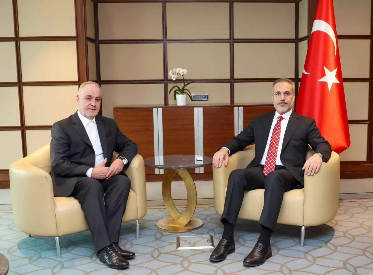 Dışişleri Bakanı Hakan Fidan, Bosna-Hersek İslam Birliği Başkanı Kavazoviç ile Görüştü