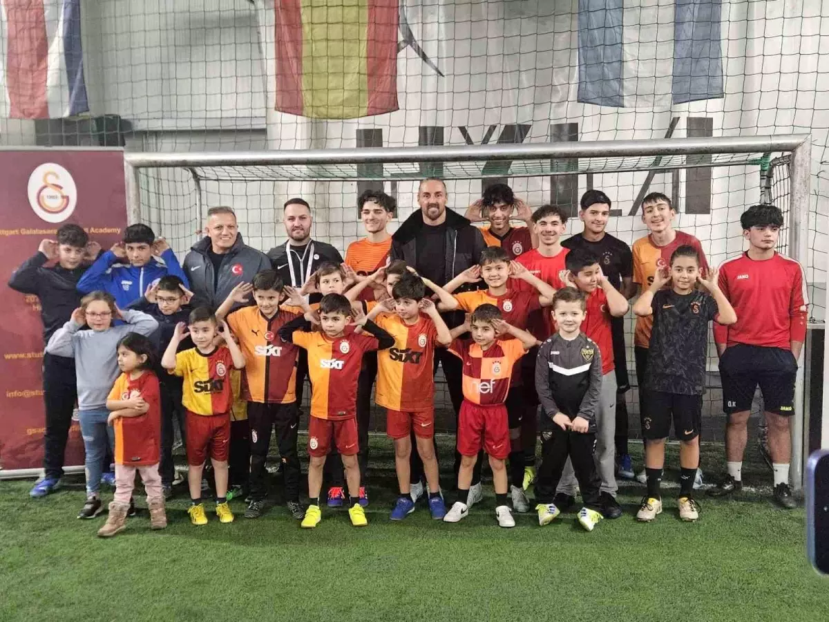Berlin'de Galatasaray Futbol Okulu Açıldı