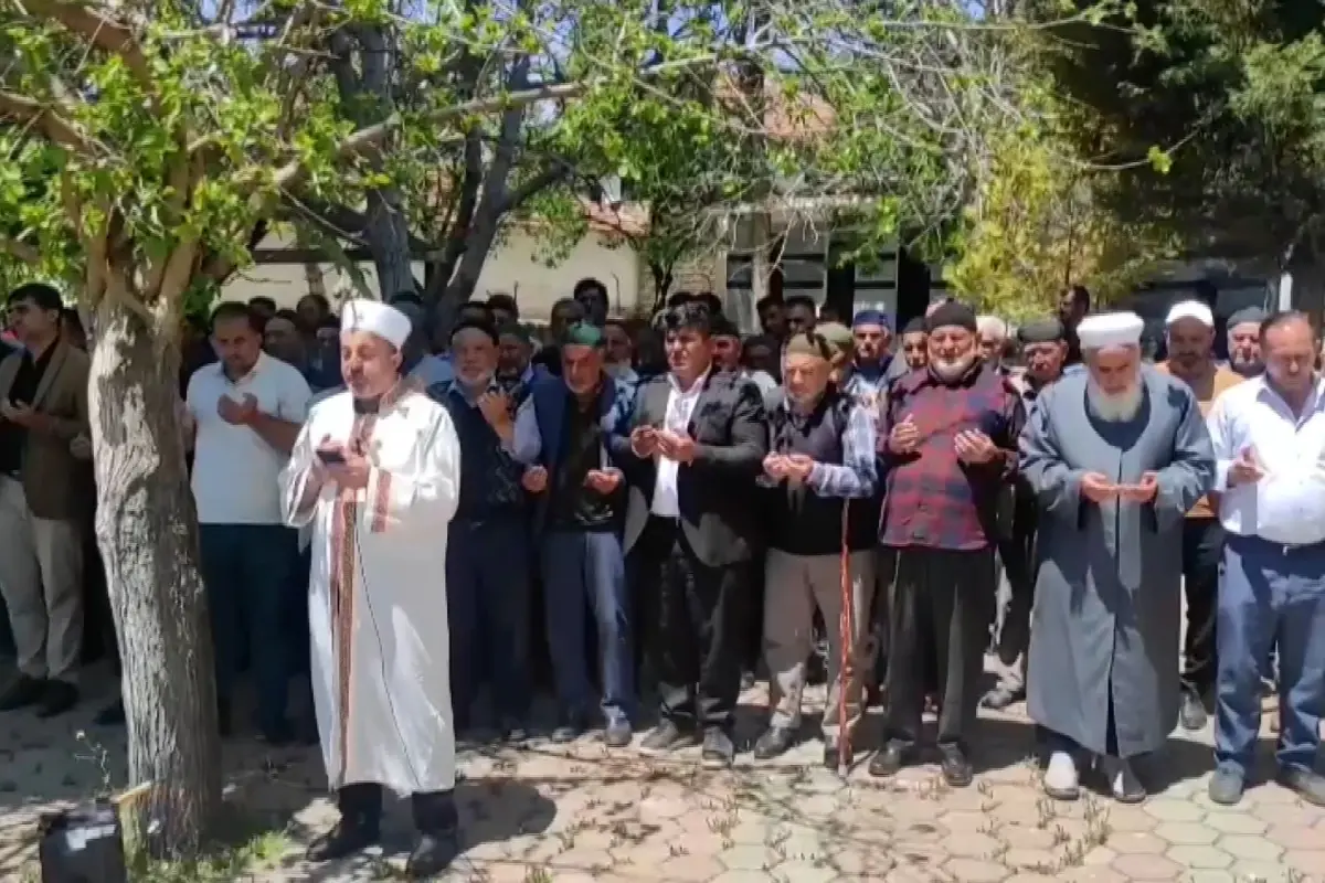 Bu kez yağmur duasına değil 'Şükür' duasına çıktılar