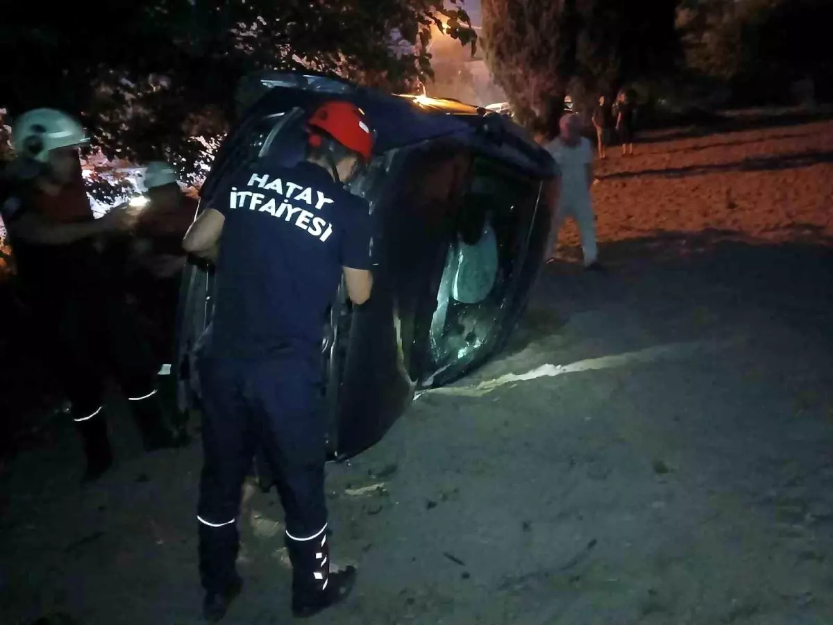 Hatay'da Takla Atan Otomobilin Sürücüsü Yaralandı