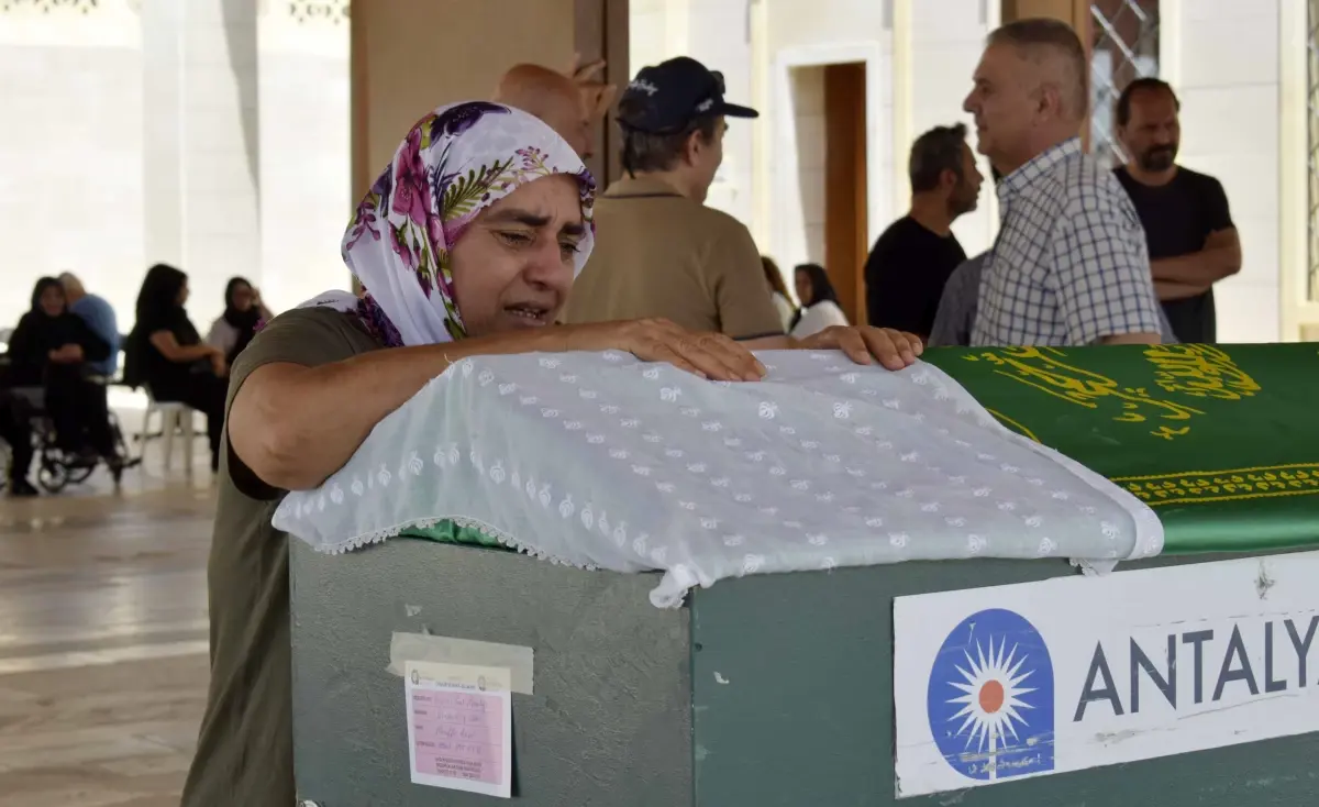 Erdek'te Bir Kadın Cinayeti Daha: Dilruba Elif Çetin Hayatını Kaybetti