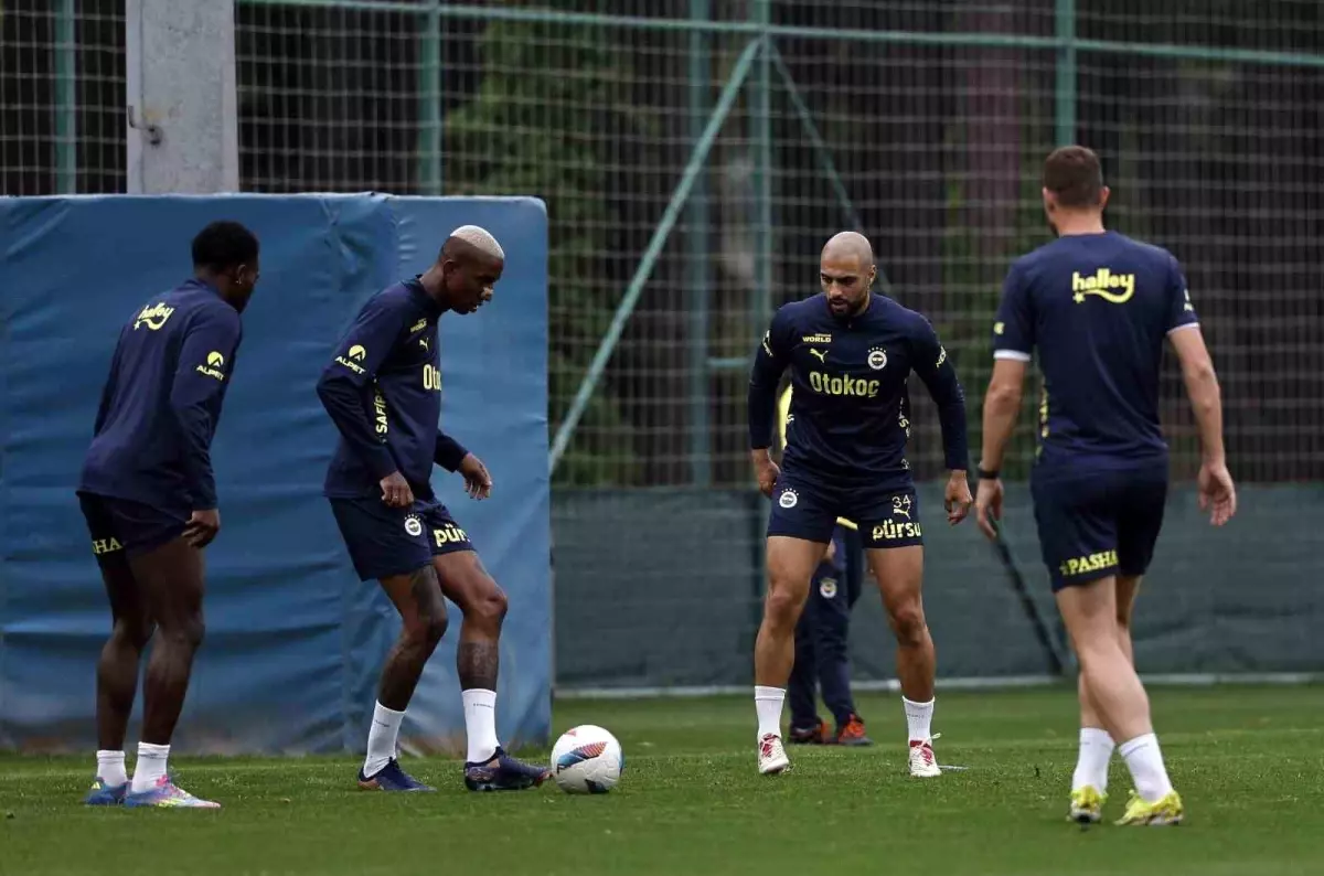 Fenerbahçe, Hatayspor Maçı İçin Hazırlıklarını Tamamladı