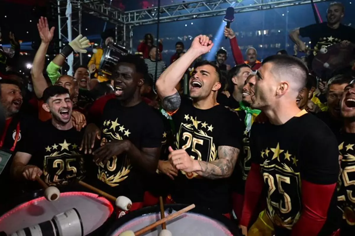 Galatasaray'a kupayı kimin vereceği belli oldu