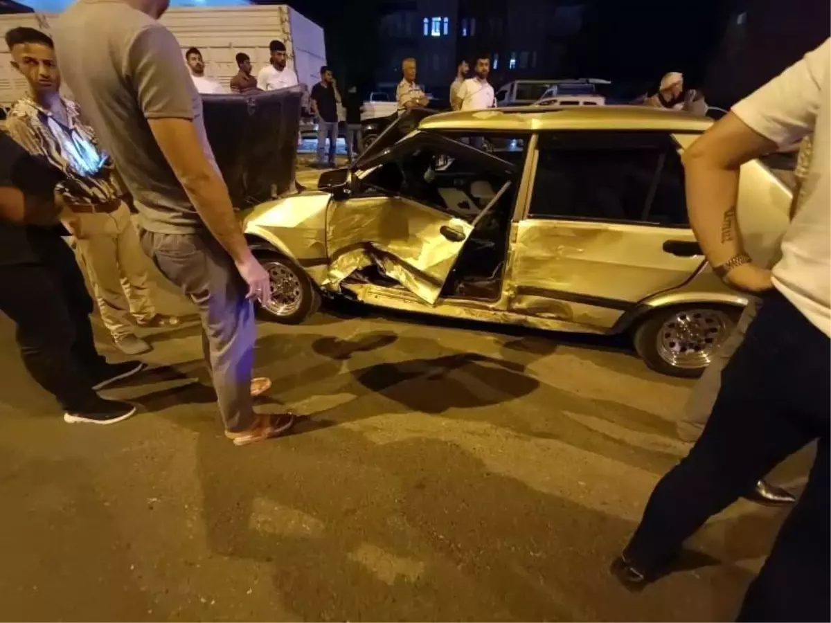 Diyarbakır'da Trafik Kazası: 4 Yaralı