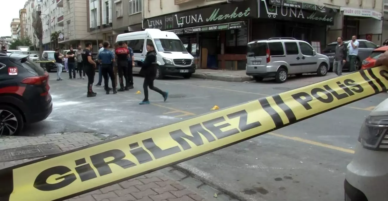 Küçükçekmece'de Taşkınlık Yapan Şahsın Polise Saldırısı Sonucu Ayağından Vuruldu