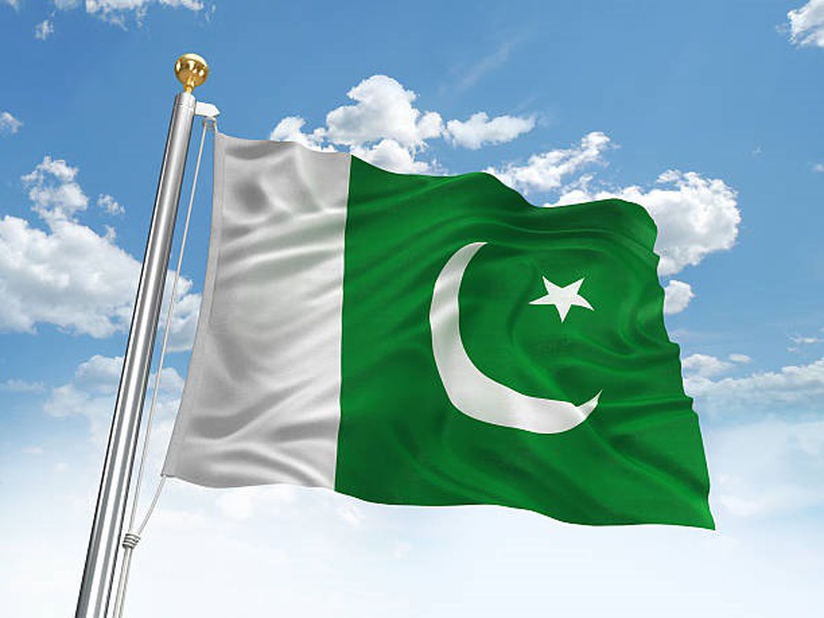 Pakistan ve Hindistan Uçakları için Hava Sahası Kısıtlamaları Uzatıldı