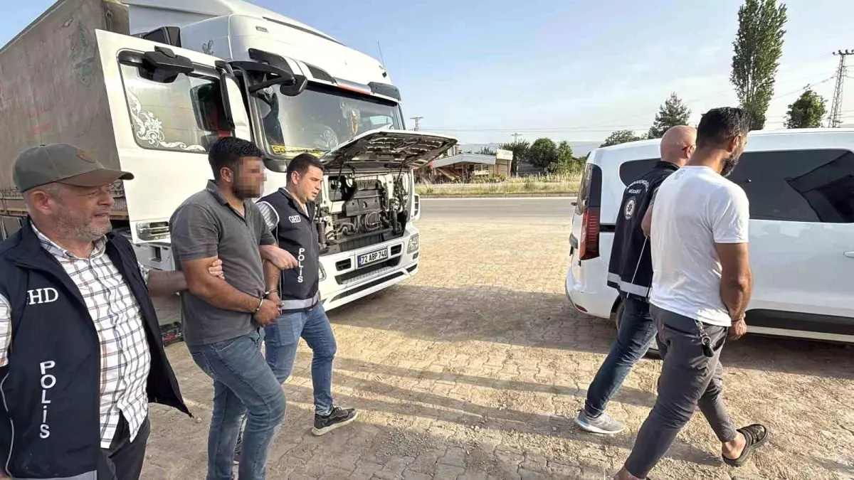 Tokat'ta 17 Kaçak Göçmen Yakalandı