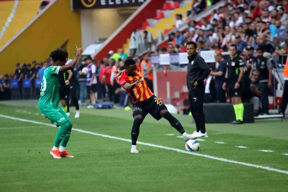 Kayserispor - Bodrum FK Maçında İlk 15 Dakika: 1-0