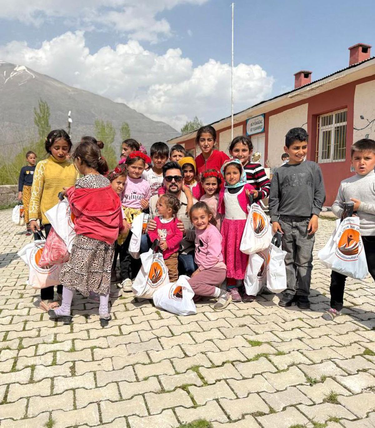 Her Çocuk Bir Umuttur Vakfı, 26 Binden Fazla Çocuğa Destek Sağladı