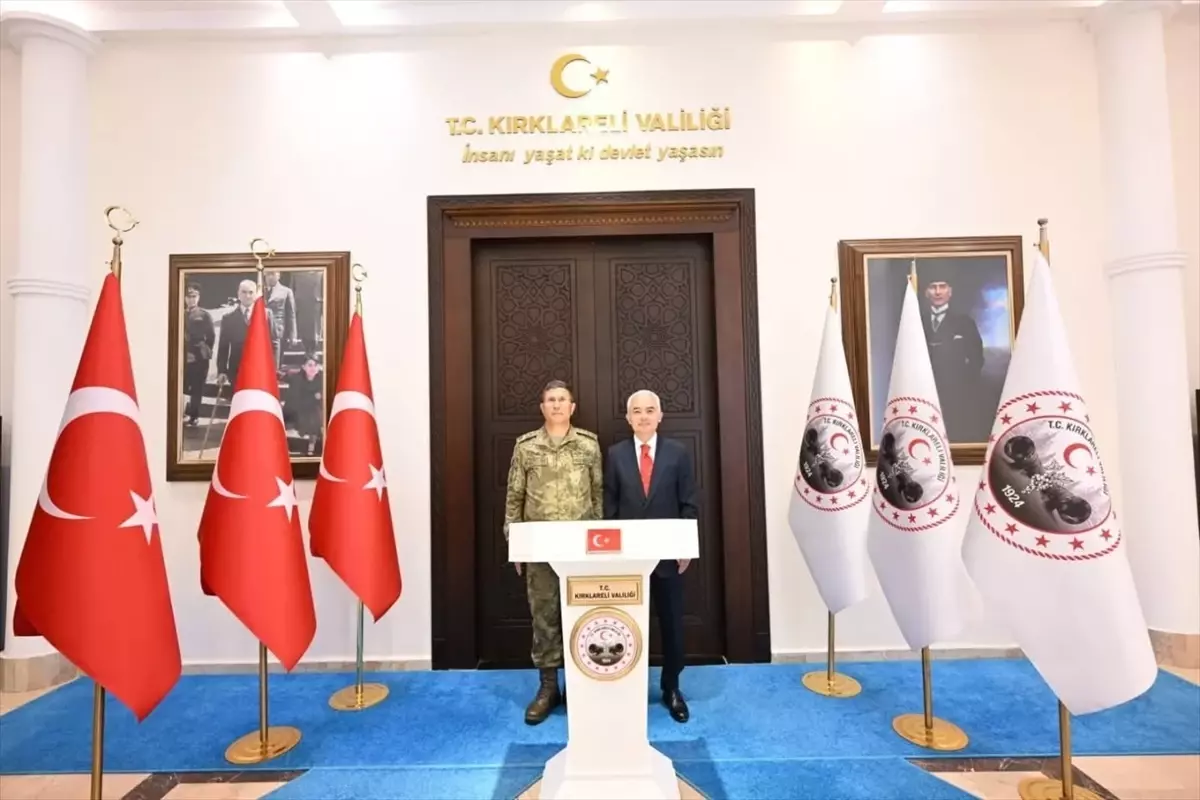 Orgeneral Bahtiyar Ersay Kırklareli Valisi Uğur Turan'ı Ziyaret Etti