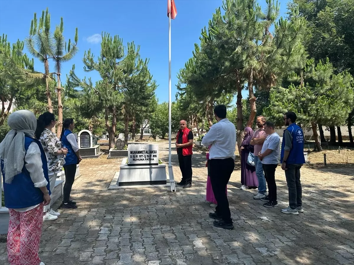 15 Temmuz şehidi Muhammed Aksu kabri başında anıldı