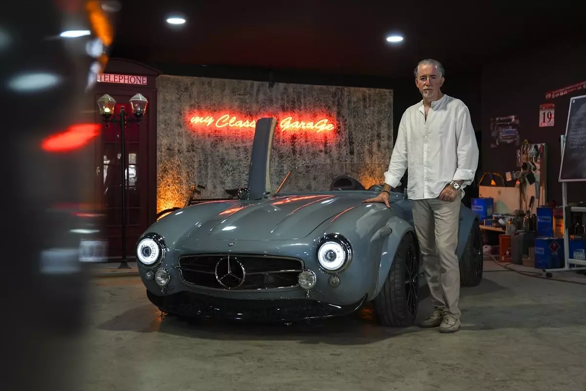 Reha Altınok'un 1954 Model Aracı 2025 Model Teknolojiyle Yenileniyor