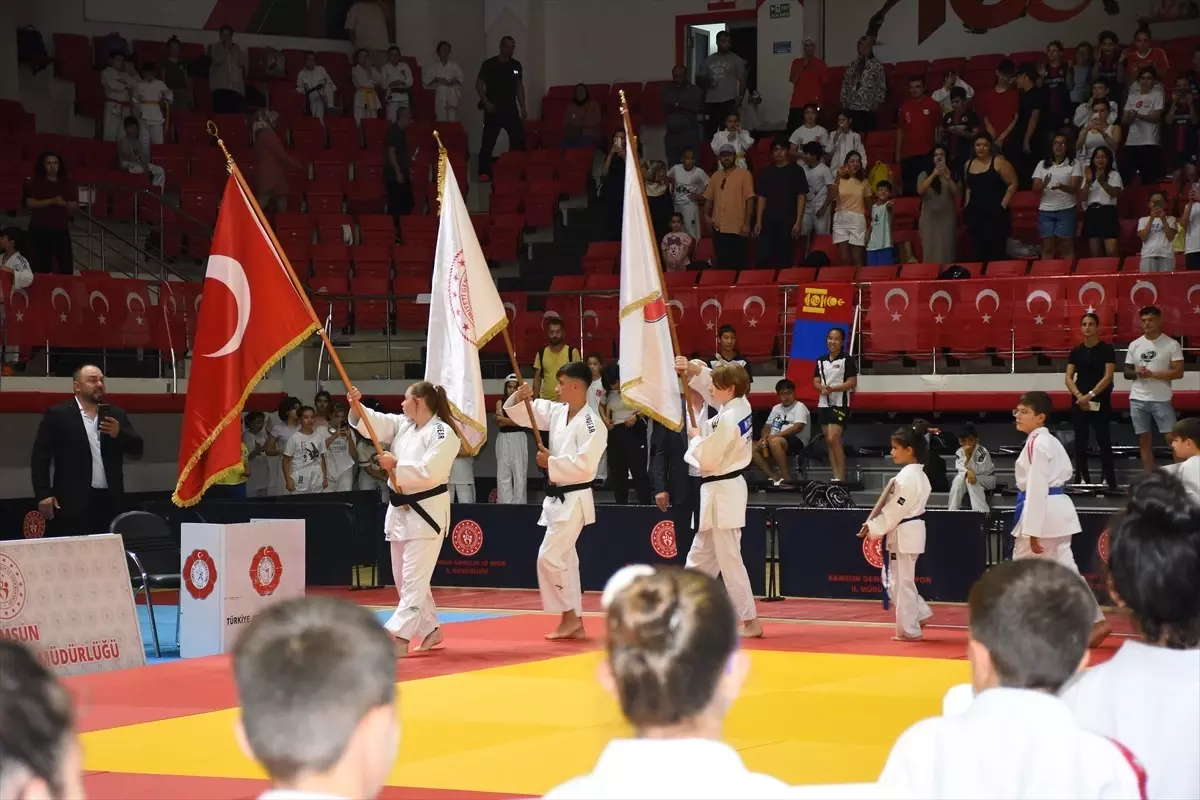 21. Uluslararası Karadeniz Judo Şampiyonası Samsun'da Başladı