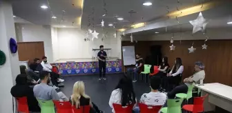 22. Van Akdamar Çocuk ve Gençlik Tiyatroları Şenliği Devam Ediyor