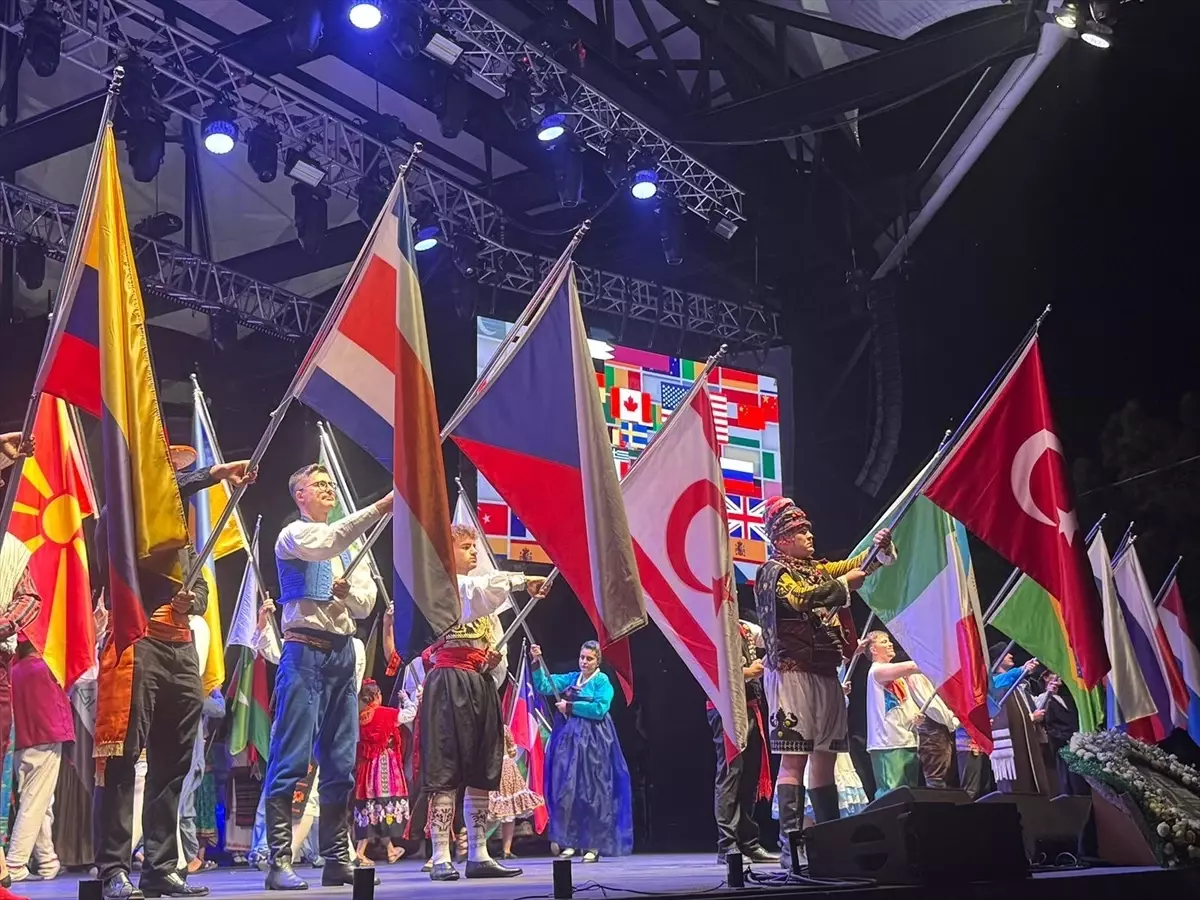 26. Uluslararası Büyükçekmece Kültür ve Sanat Festivali Açıldı