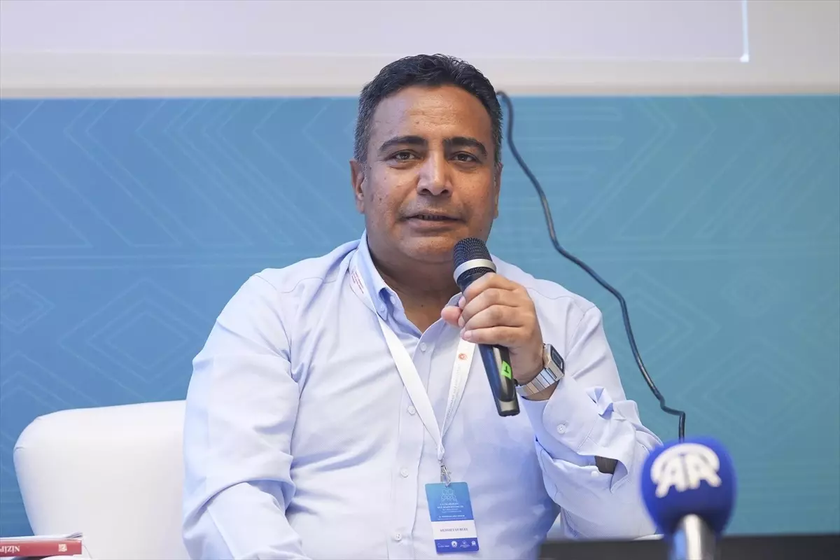 Aile Sempozyumu'nda Dijital Dönüşümün Aile Üzerindeki Etkileri Tartışıldı