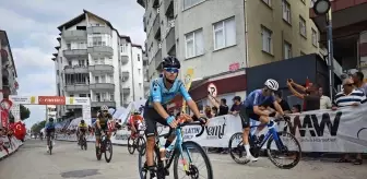 3. Uluslararası Kurtuluş Yolu Bisiklet Turu'nun 3. Etabı Yakakent'te Sona Erdi