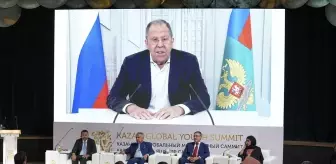 4. Kazan Küresel Gençlik Zirvesi 'Küresel Değişim Çağında Eğitim' oturumuyla sona erdi