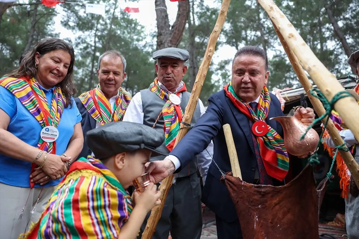 Uluslararası Antalya Yörük Türkmen Festivali 30 Mayıs'ta Başlıyor