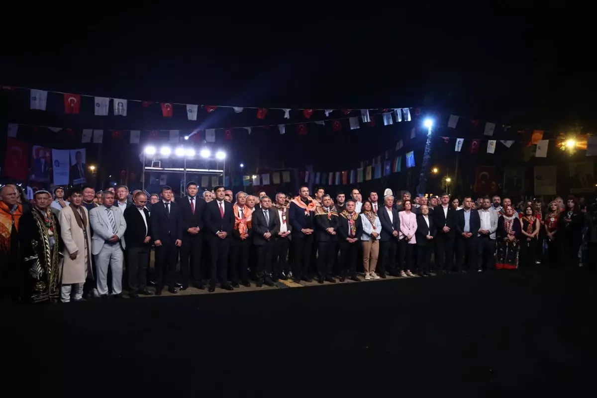 Uluslararası Antalya Yörük Türkmen Festivali'nin Açılışı Yapıldı