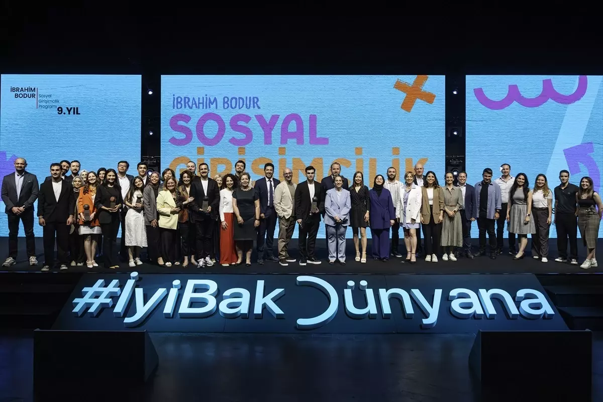 9. İbrahim Bodur Sosyal Girişimcilik Programı'nda ödüller sahiplerini buldu